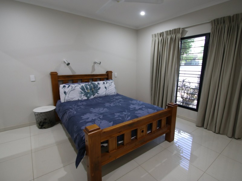 Unit 1 & 2/79 Casuarina Street, Katherine NT 0850