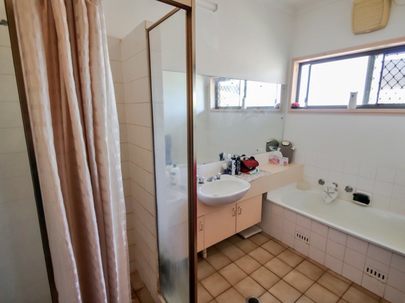 17 Grevillea Drive, Katherine NT 0850