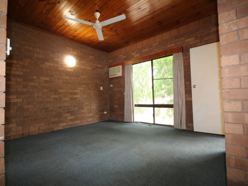 Unit 7/10 Victoria Highway, Katherine NT 0850