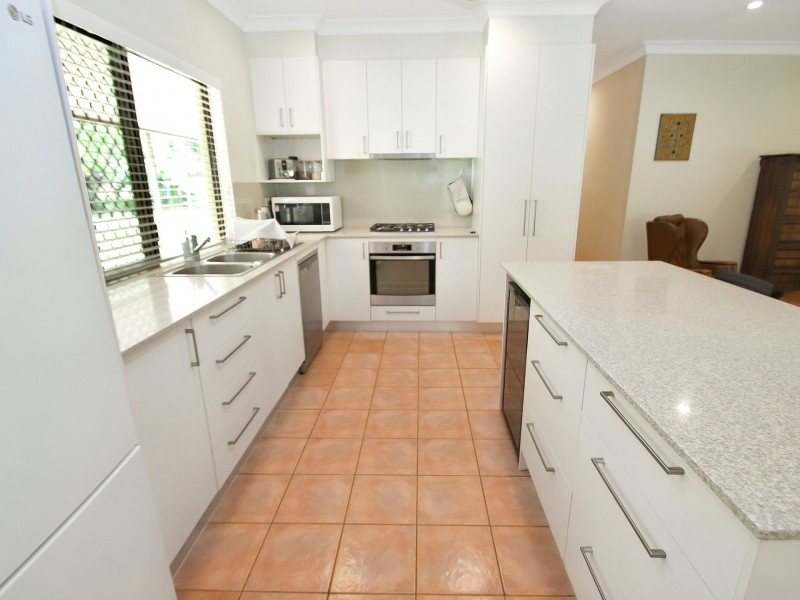 102 Hall Road, Katherine NT 0850