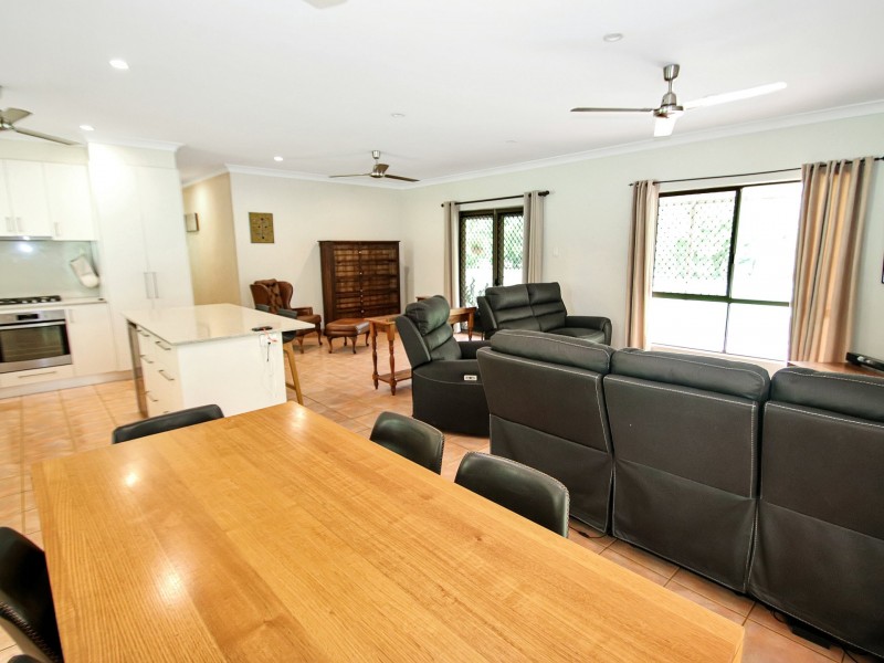 102 Hall Road, Katherine NT 0850