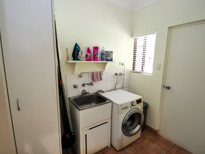 102 Hall Road, Katherine NT 0850