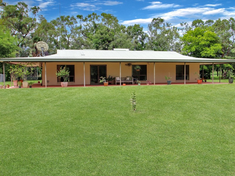 102 Hall Road, Katherine NT 0850