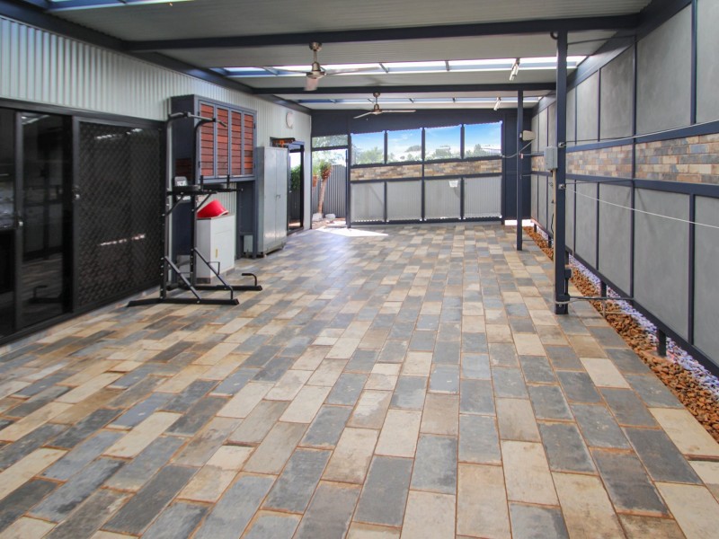 136 Casuarina Street, Katherine NT 0850