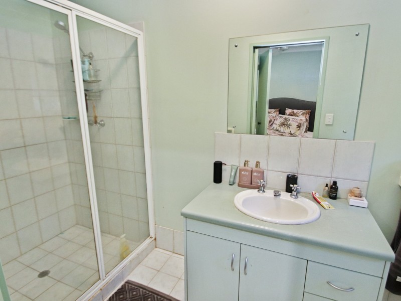 12 Roney Place, Katherine NT 0850