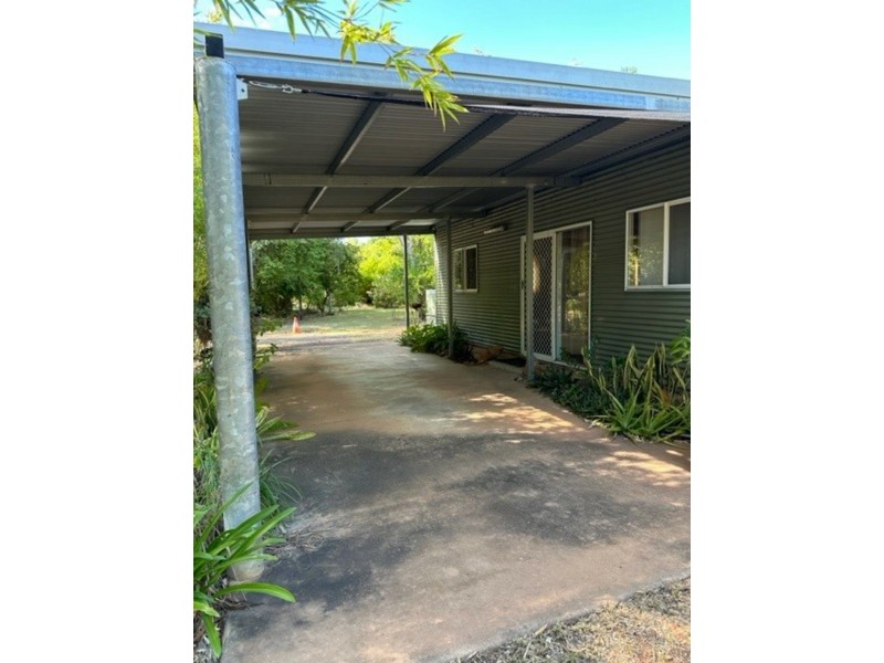 44 Mahony Road, Katherine NT 0850
