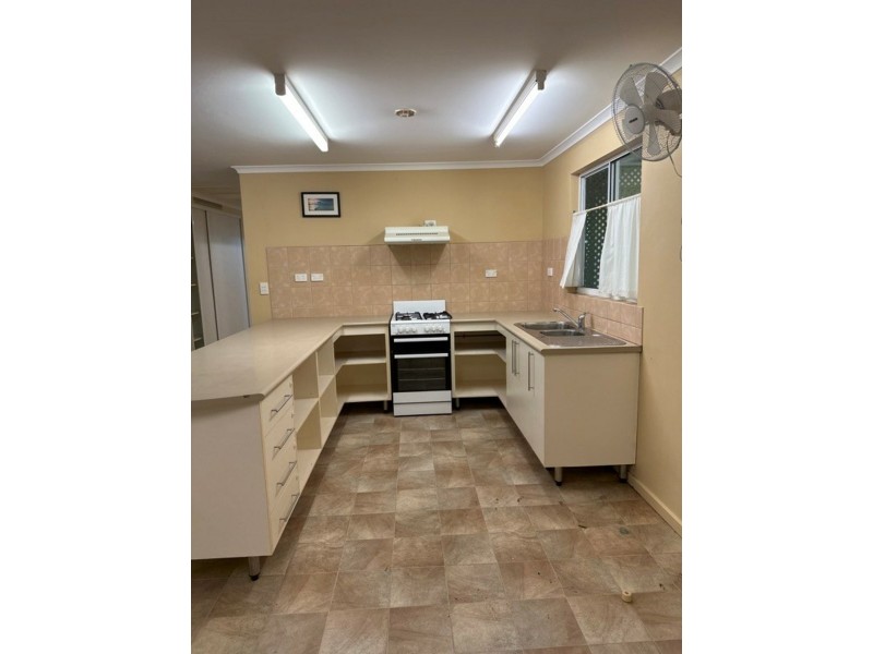44 Mahony Road, Katherine NT 0850