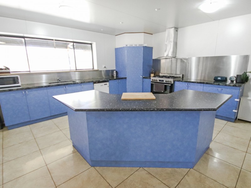 85 Hall Road, Katherine NT 0850