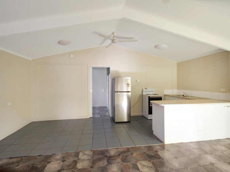 1 28 Raymond Place, Katherine NT 0850