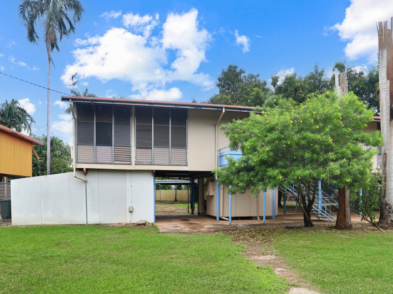 17 Walter Young Street, Katherine NT 0850
