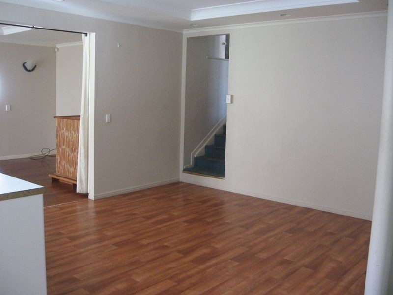 102 Ridgeway, Southport QLD 4215