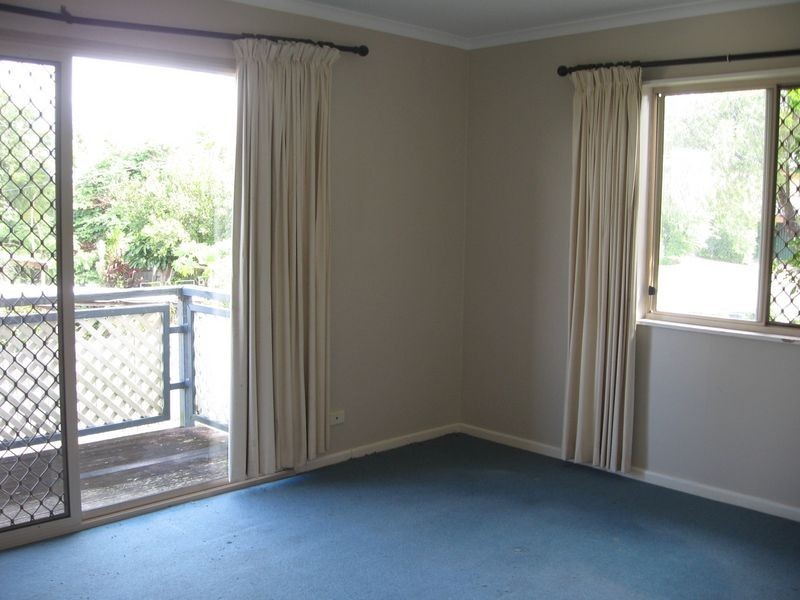 102 Ridgeway, Southport QLD 4215