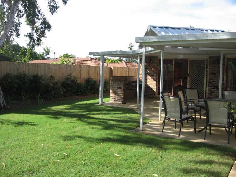 3 Cherry Hill Crescent, Parkwood QLD 4214