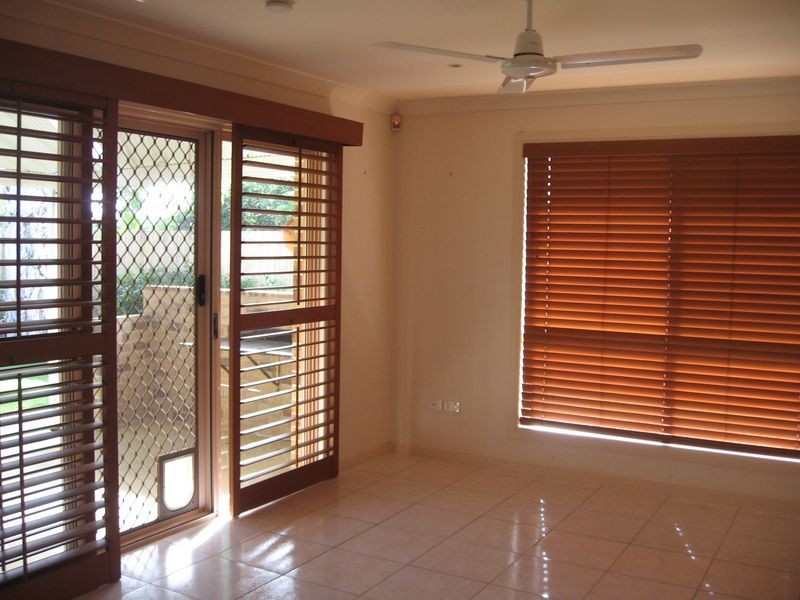 3 Cherry Hill Crescent, Parkwood QLD 4214