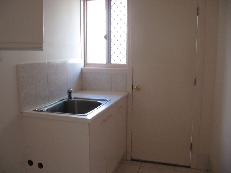 3 Cherry Hill Crescent, Parkwood QLD 4214