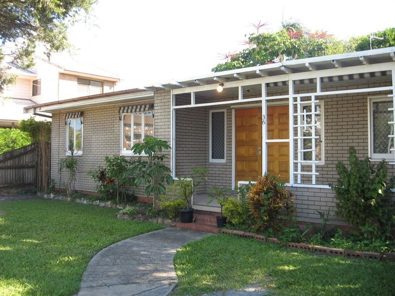 36 Loder Street, Biggera Waters QLD 4216
