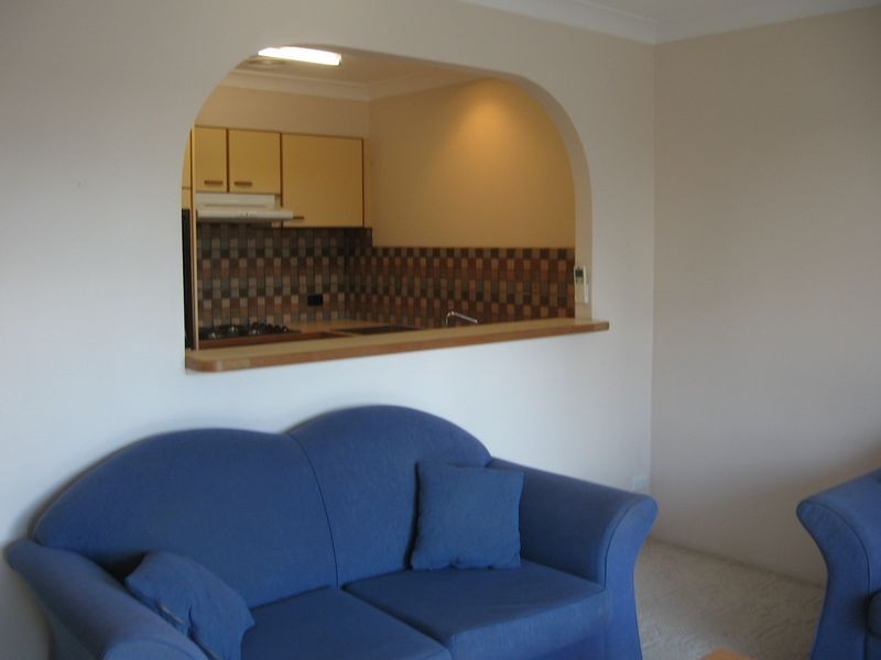 6/14 Imperial Parade, Labrador QLD 4215