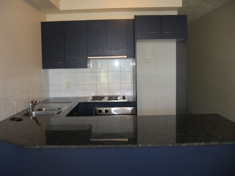6/130 Marine Parade, Southport QLD 4215