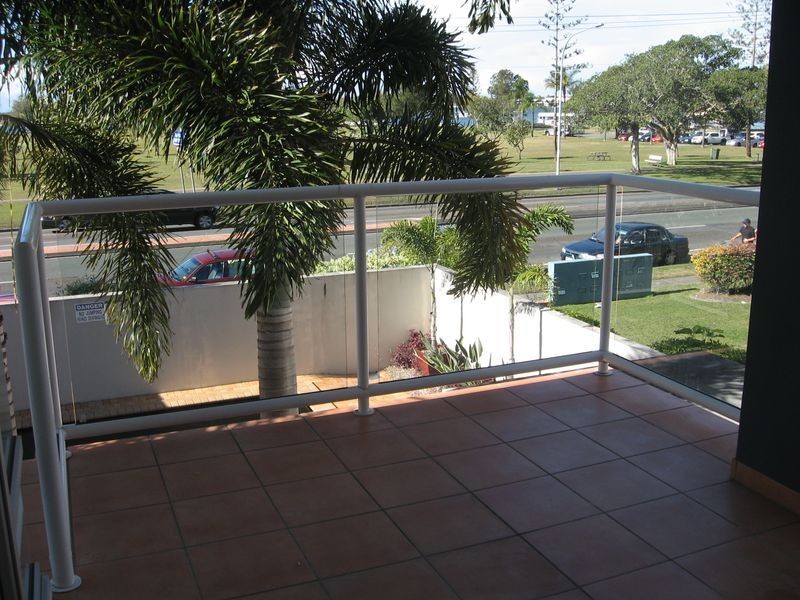 6/130 Marine Parade, Southport QLD 4215