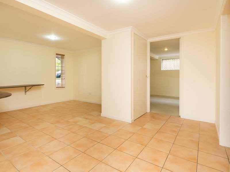 9 Joan Street, Southport QLD 4215