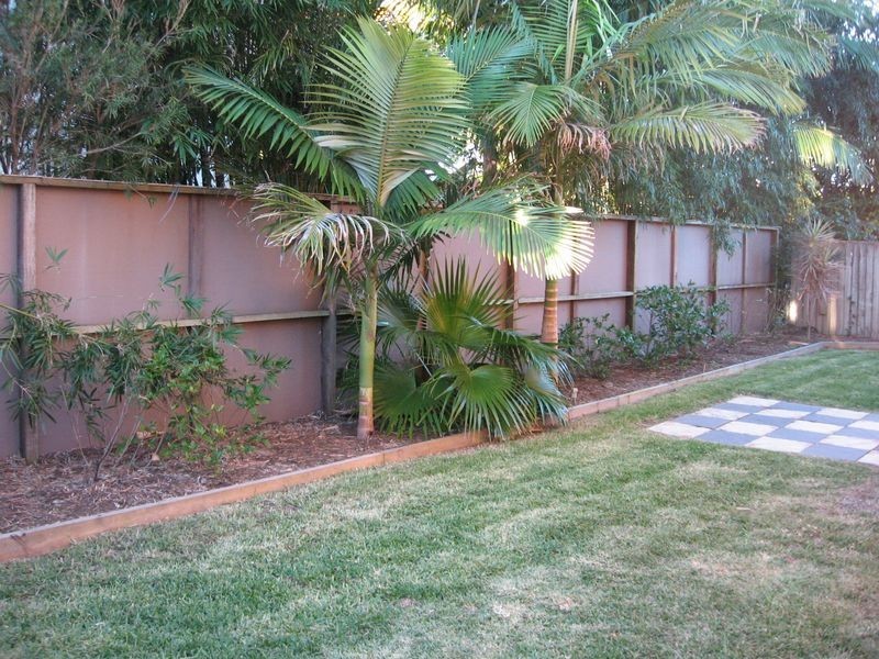 2/9 Teal Avenue, Paradise Point QLD 4216