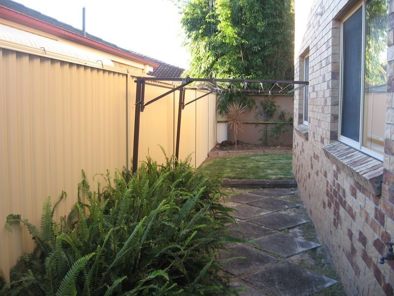 2/9 Teal Avenue, Paradise Point QLD 4216