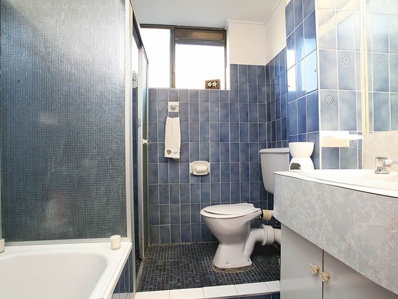 25/490 Marine Parade, Biggera Waters QLD 4216