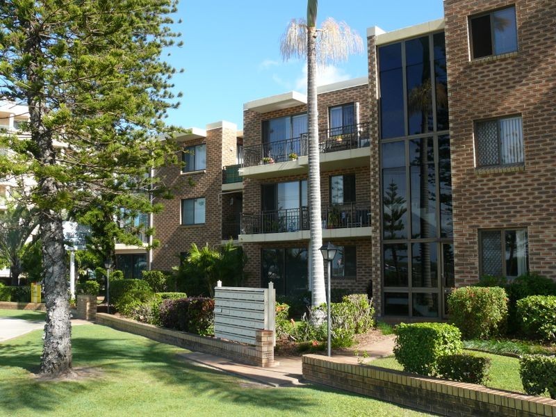 25/490 Marine Parade, Biggera Waters QLD 4216