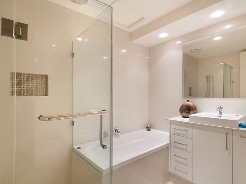 1/13 Oleander Avenue, Biggera Waters QLD 4216