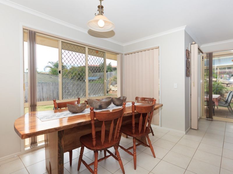 63 Allied Drive, Arundel QLD 4214
