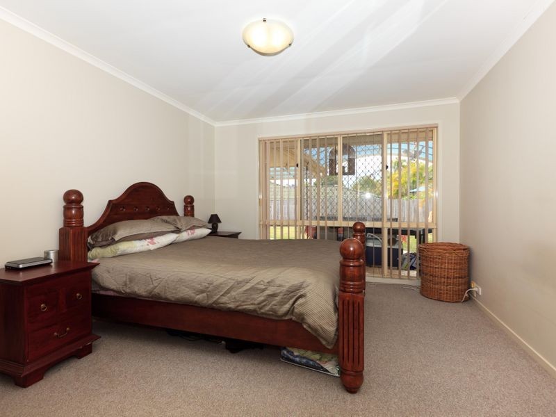 63 Allied Drive, Arundel QLD 4214