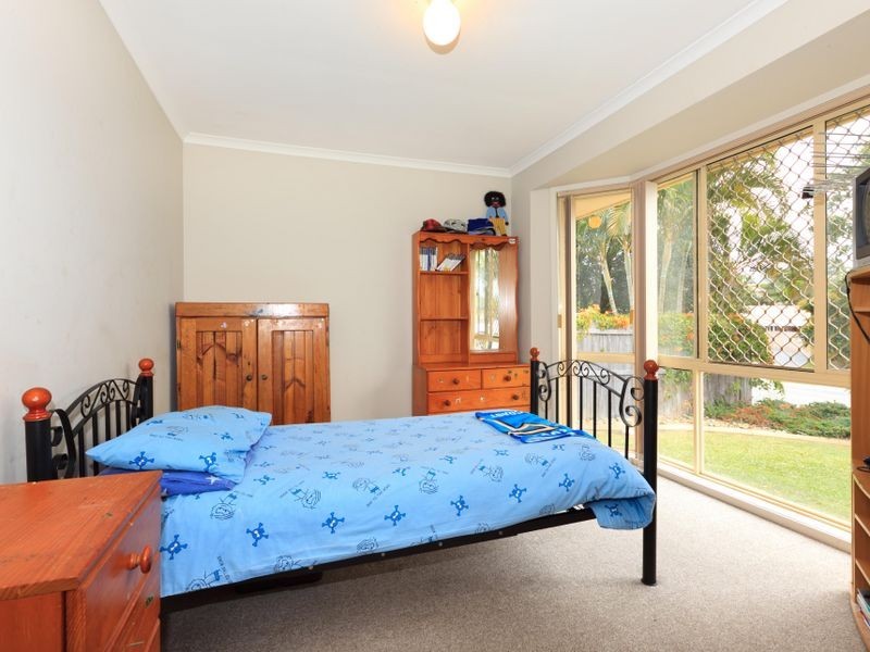63 Allied Drive, Arundel QLD 4214
