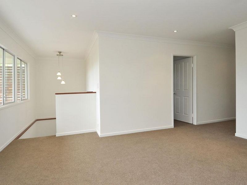 56 Whiting Street, Labrador QLD 4215