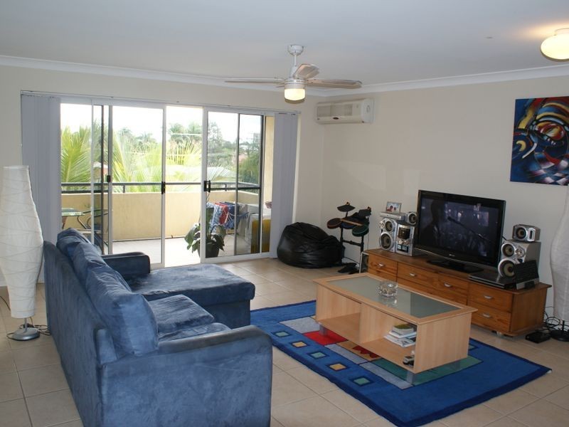 18/65 Bayview Street, Runaway Bay QLD 4216