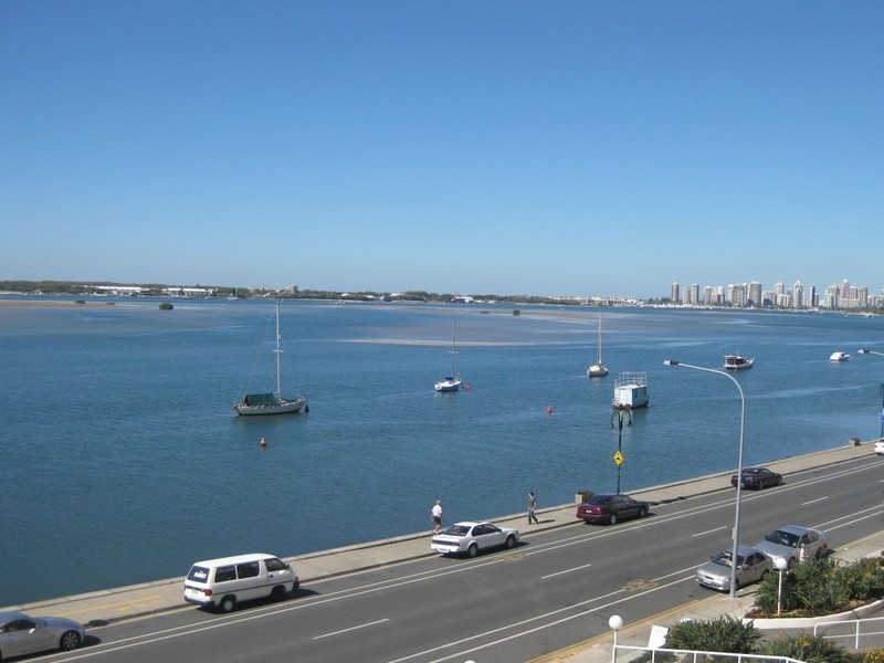 11/326 Marine Parade, Labrador QLD 4215