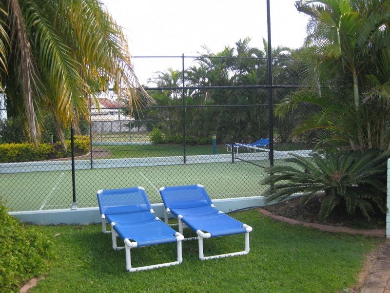 13/114 Marine Parade, Southport QLD 4215