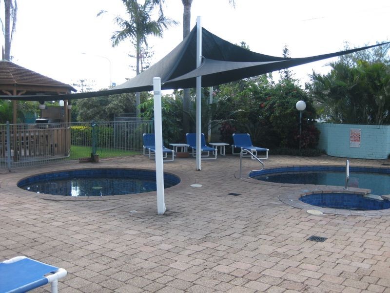 13/114 Marine Parade, Southport QLD 4215