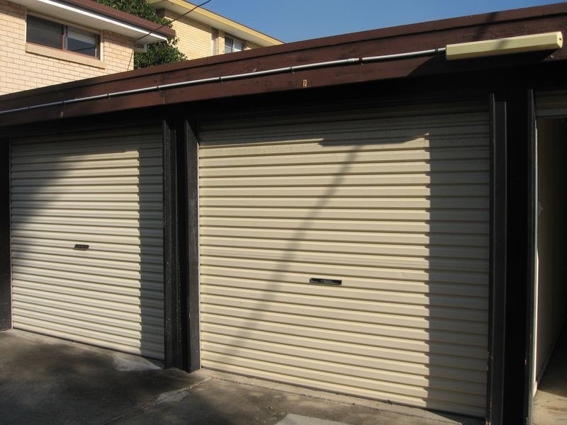 2/173 Muir Street, Labrador QLD 4215