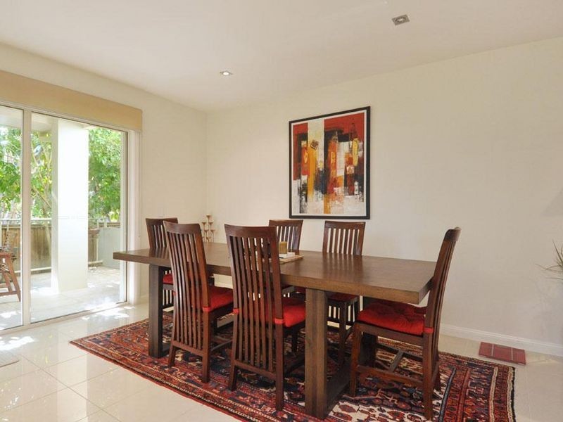 7/27 Gordon Street, Labrador QLD 4215