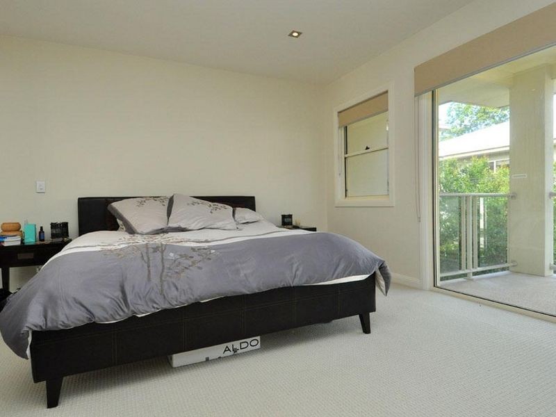 7/27 Gordon Street, Labrador QLD 4215