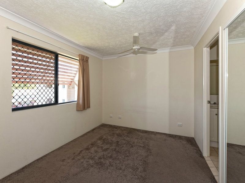 8/32 Bath Street, Labrador QLD 4215