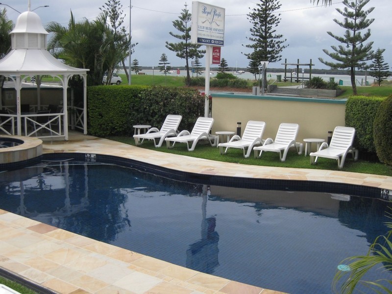 22/484 Marine Parade, Biggera Waters QLD 4216