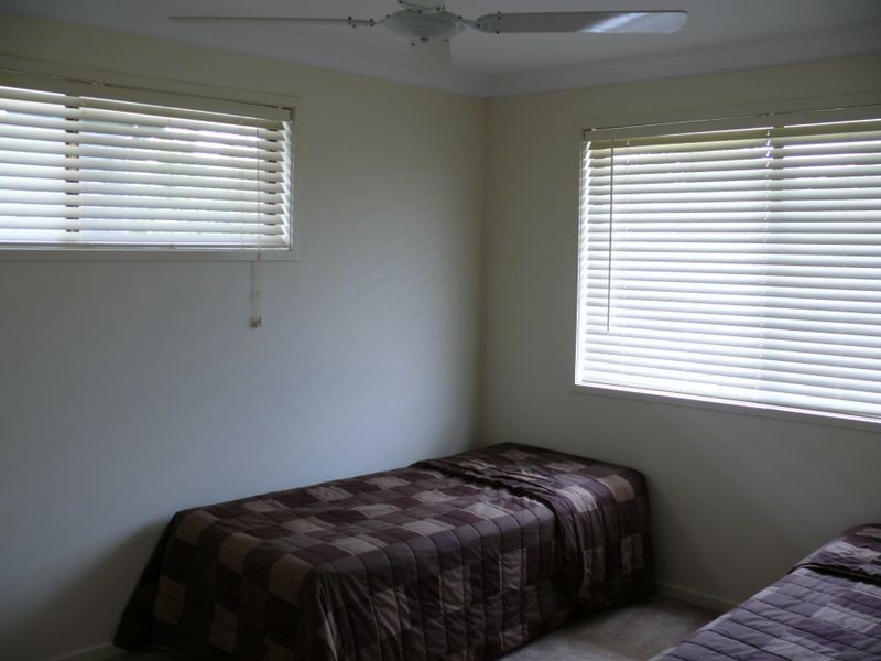 16 Goss Avenue, Labrador QLD 4215