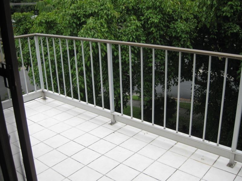 14/20 Bright Avenue, Labrador QLD 4215