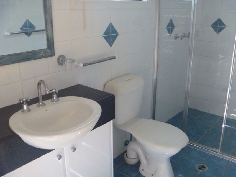 22 Stradbroke Street, Biggera Waters QLD 4216