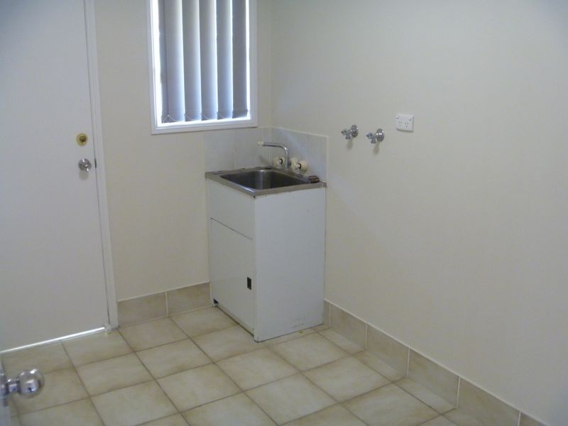 4 Ossie Court, Parkwood QLD 4214