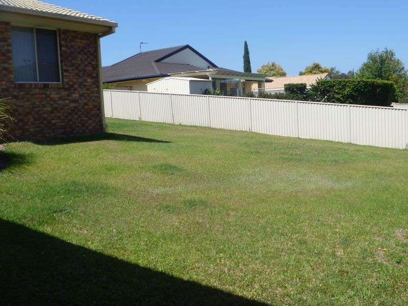 4 Ossie Court, Parkwood QLD 4214