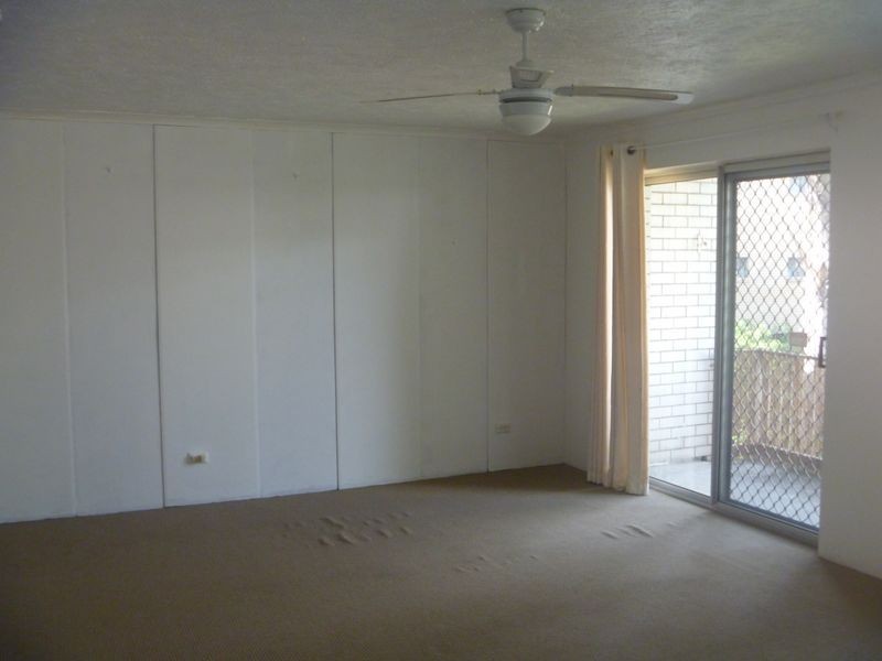 8/7-9 Loder Street, Biggera Waters QLD 4216