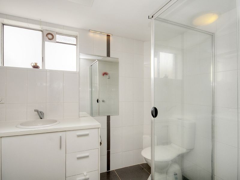 8/7-9 Loder Street, Biggera Waters QLD 4216