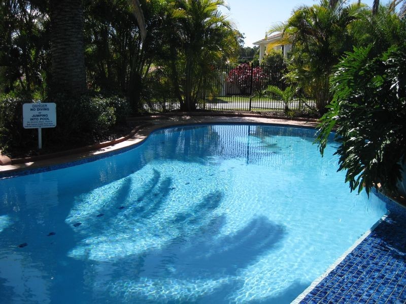 22/24 Amsonia Court, Arundel QLD 4214